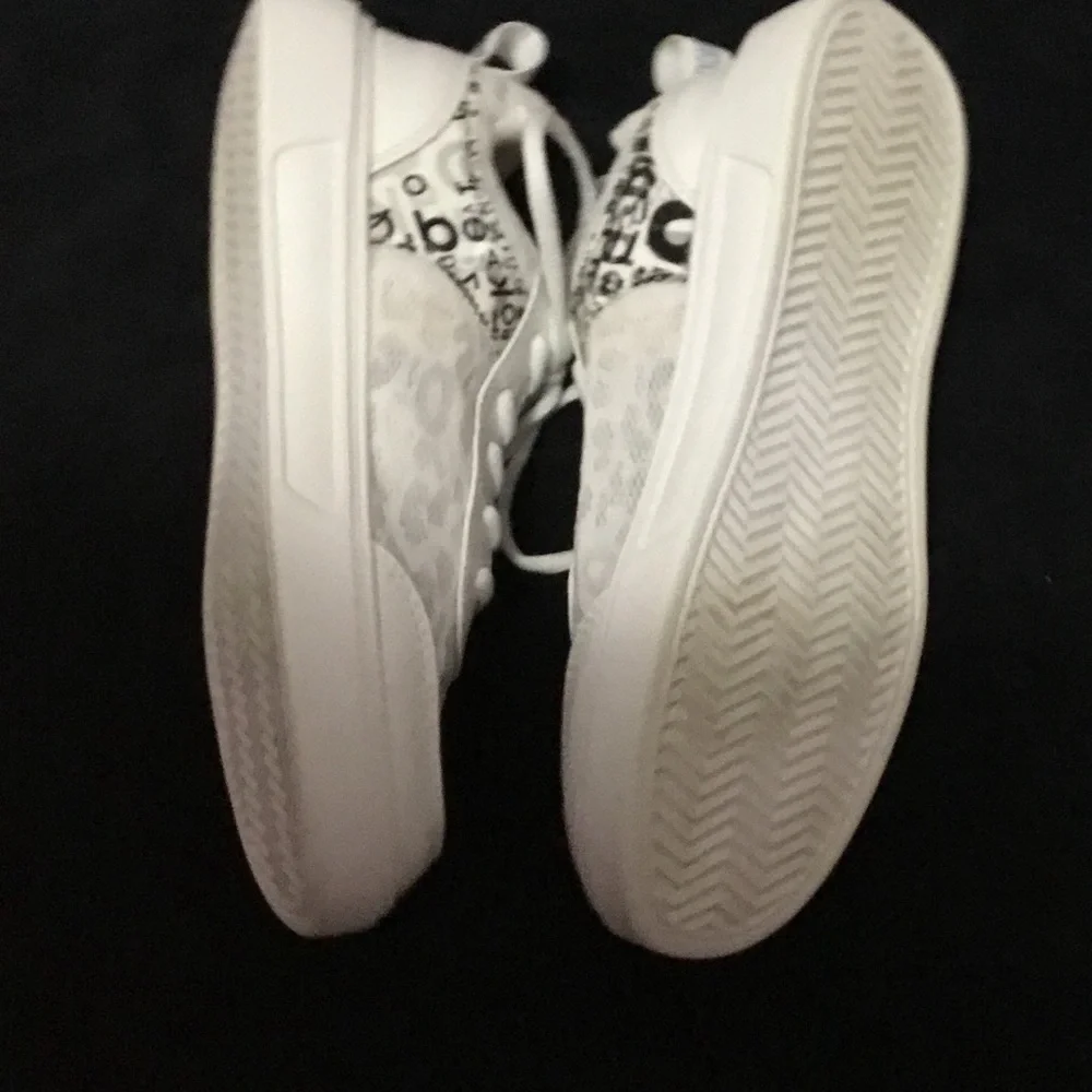 Women’s White Sneakers